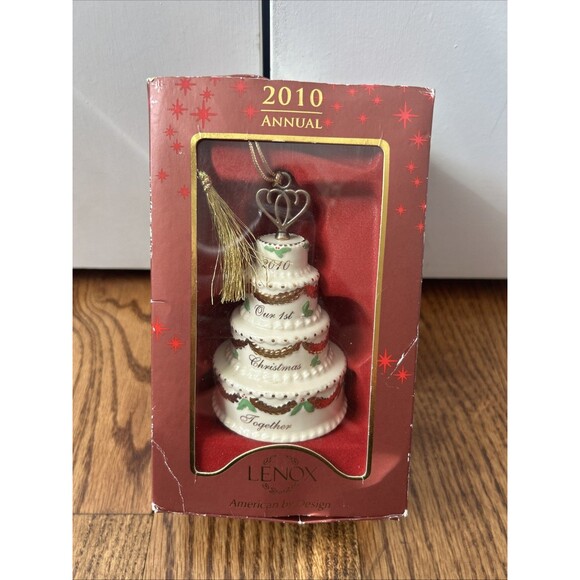 Lenox Other - LENOX Porcelain 2010 Annual Ornament Wedding Cake 1st Christmas Together New